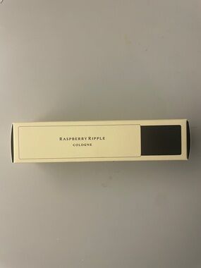 Jo Malone Raspberry Ripple Cologne Travel Spray with White Musk travel size .34